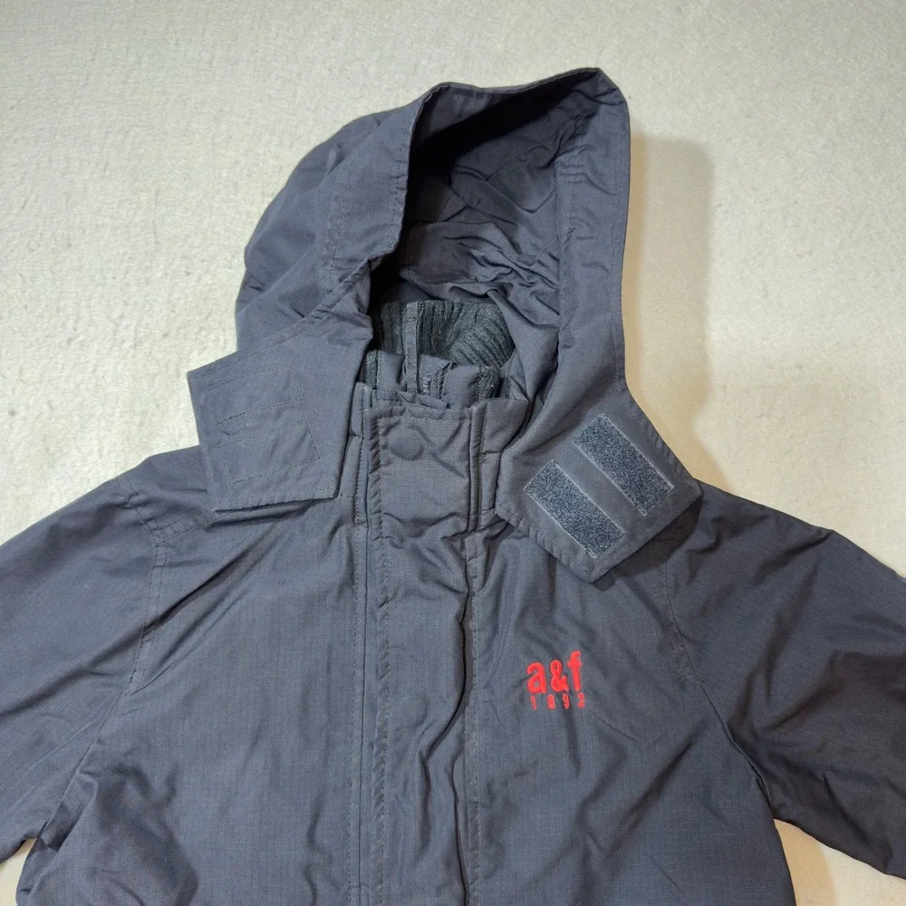Abercrombie & Fitch Weather Warrior Navy Blue Fleece Lined Hooded Jacket Kids‎ M